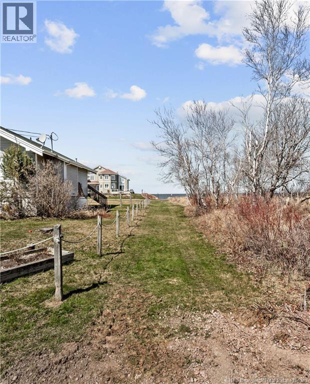 61 Baybreeze Lane - 17