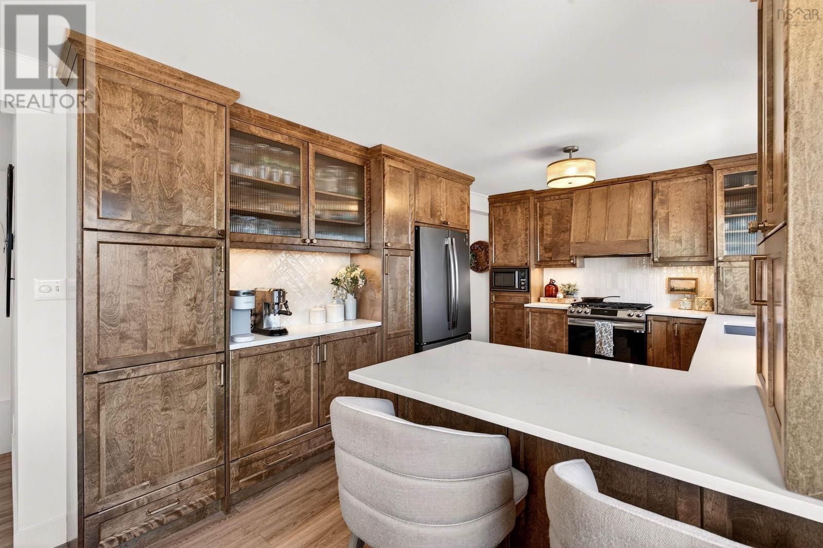 Property 9 of 50 of 1744 Crowell Road