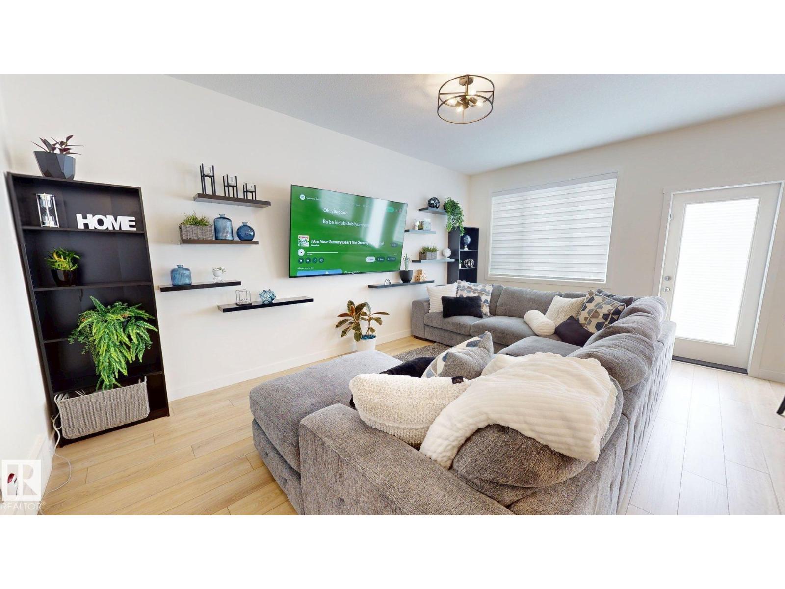 8723 183 AV NW NW, Edmonton