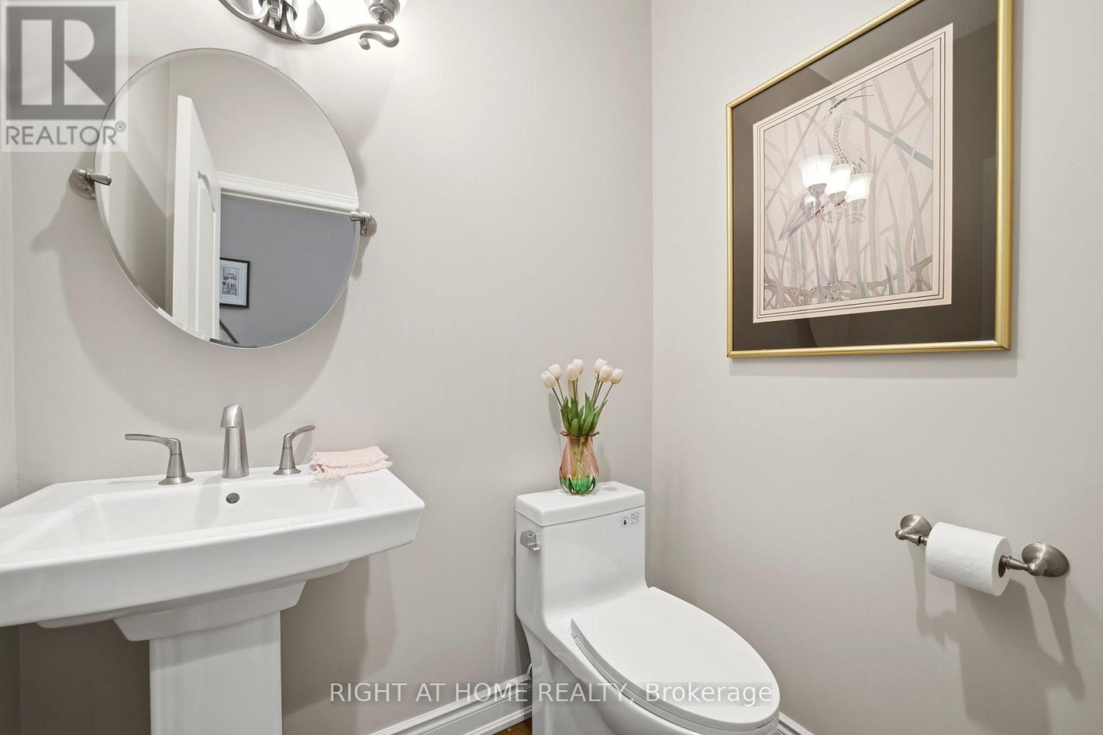 2121 PINEVALLEY CRESCENT - 17