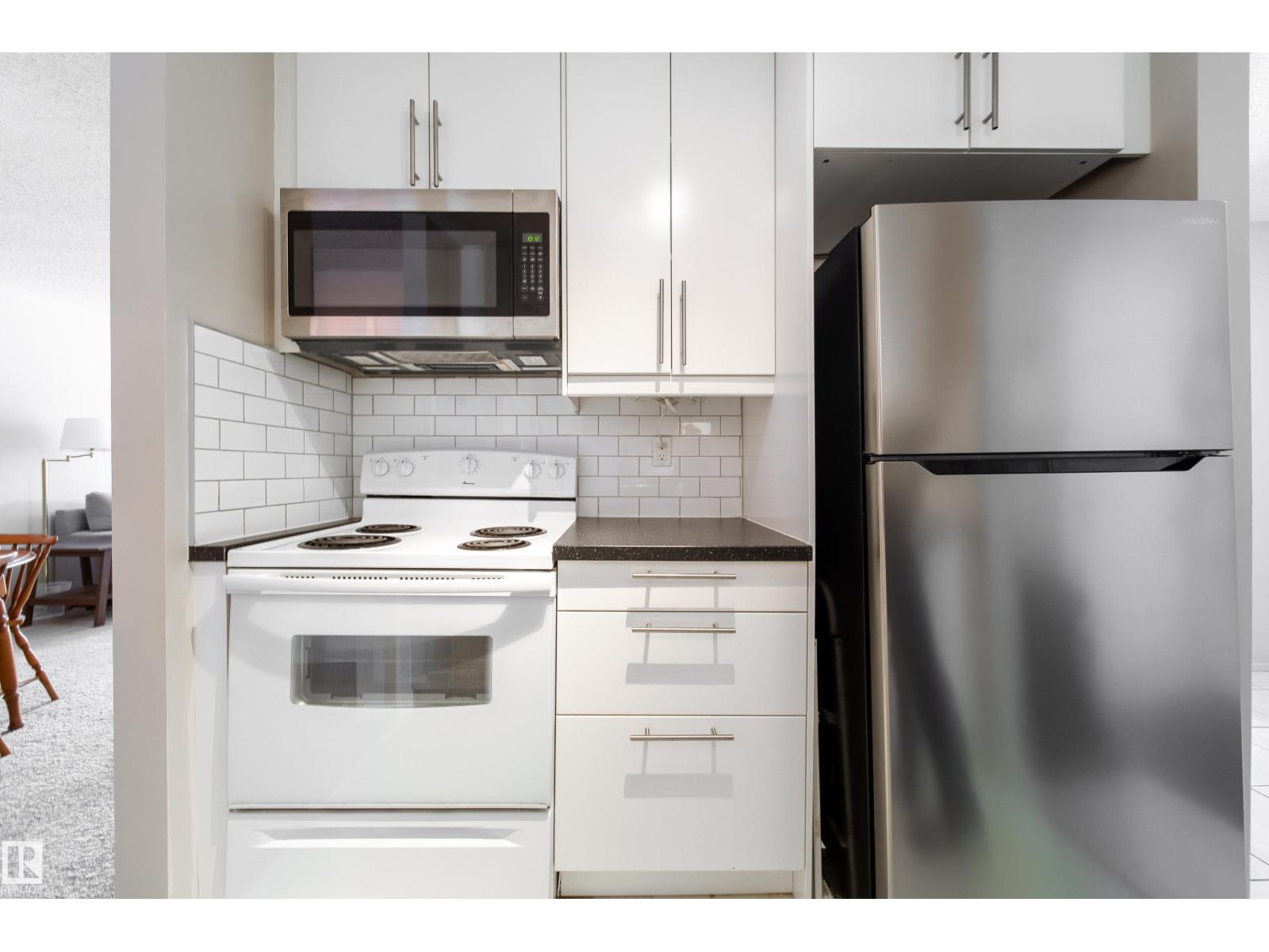 #220 14819 51 AV NW, Edmonton