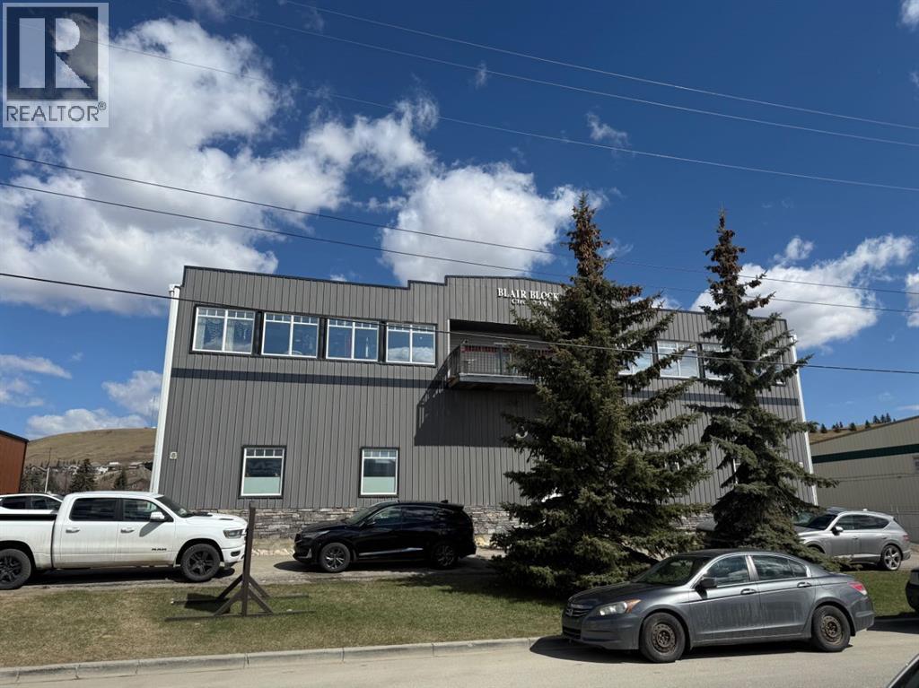 9, 30 Griffin Industrial Point - photo 3