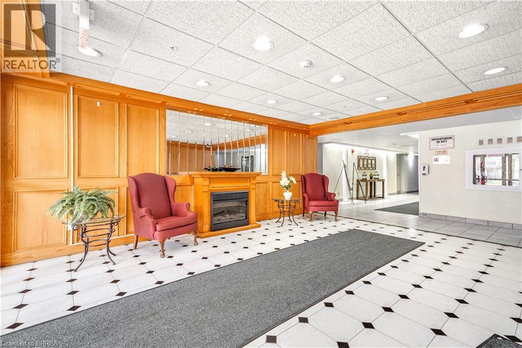 9 BONHEUR Court Unit# 207, Brantford, Ontario, N3P1Z5 — Photo 5