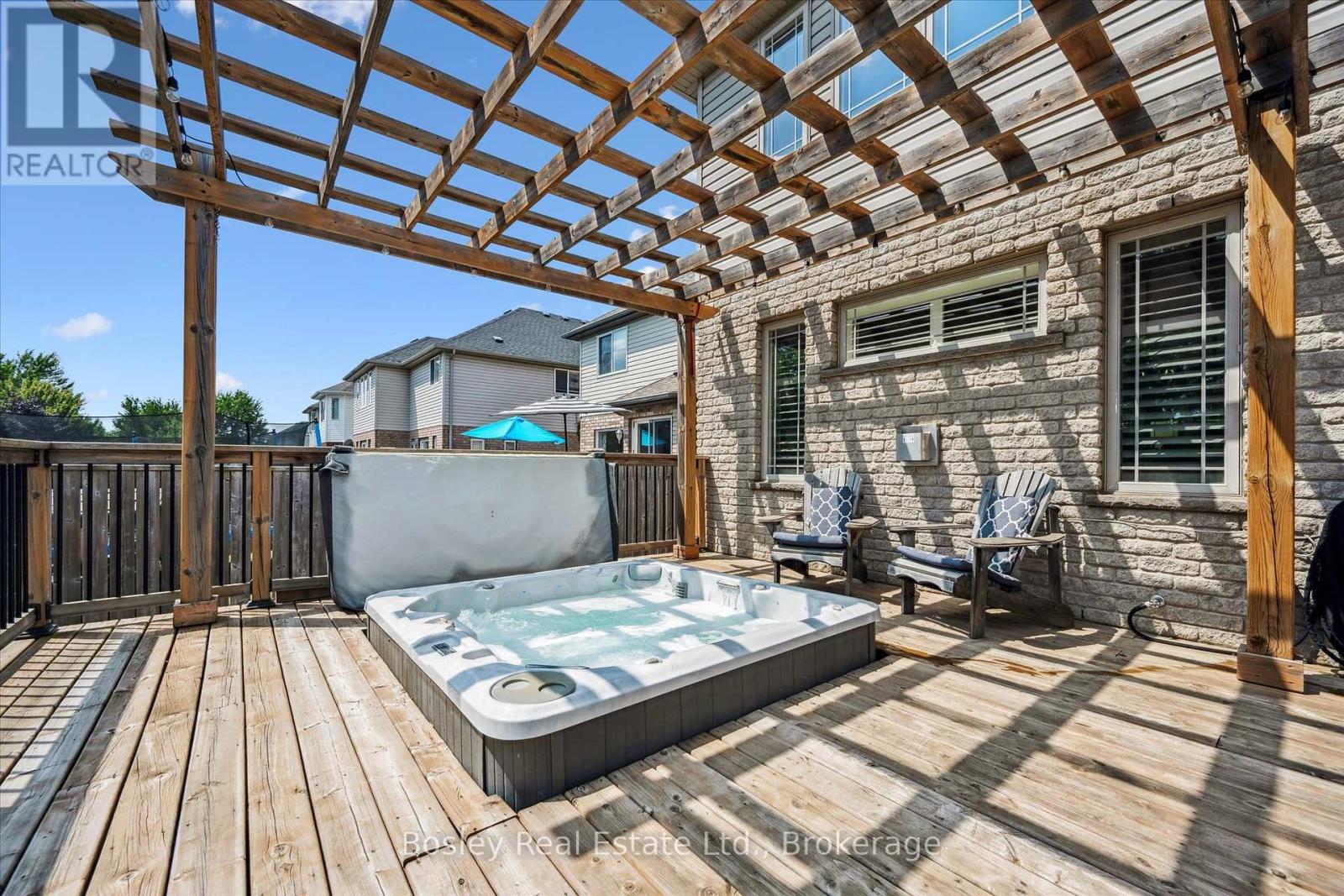 117 SIMMONDS DRIVE - 36