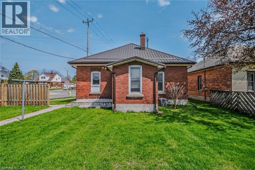 578 NORFOLK Street N, Simcoe, Ontario, N3Y3P9 — Photo 32