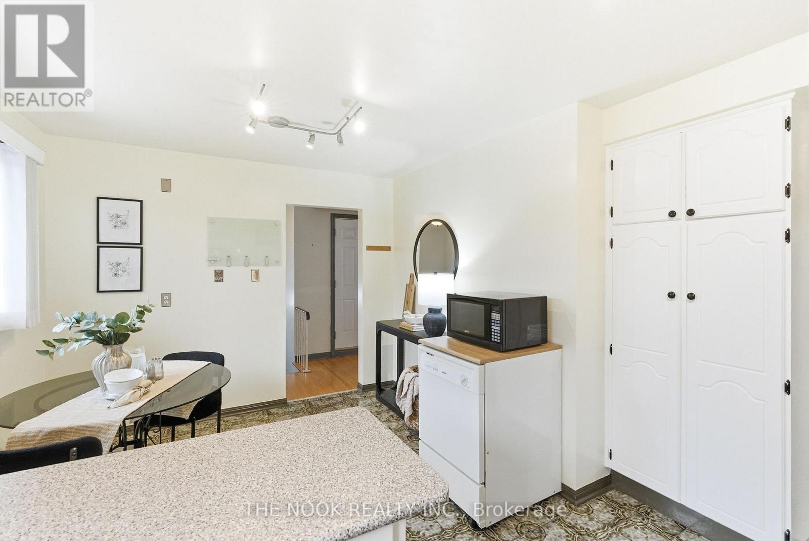 43 PROUSE DRIVE - 14