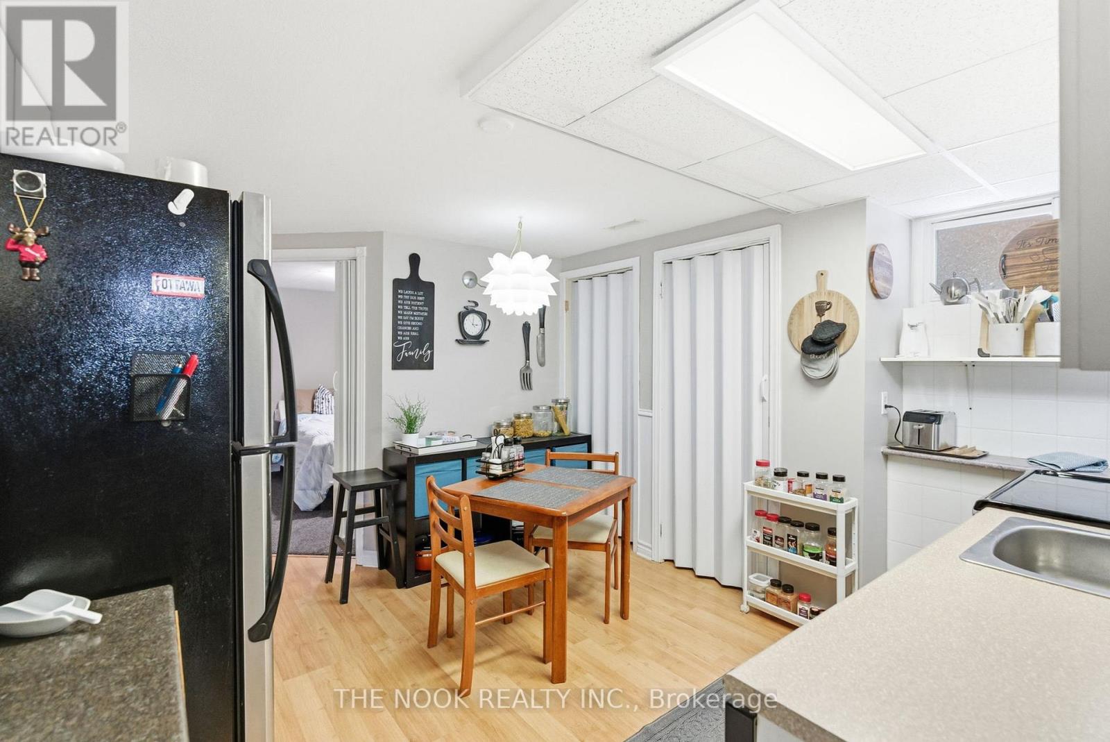 43 PROUSE DRIVE - 31