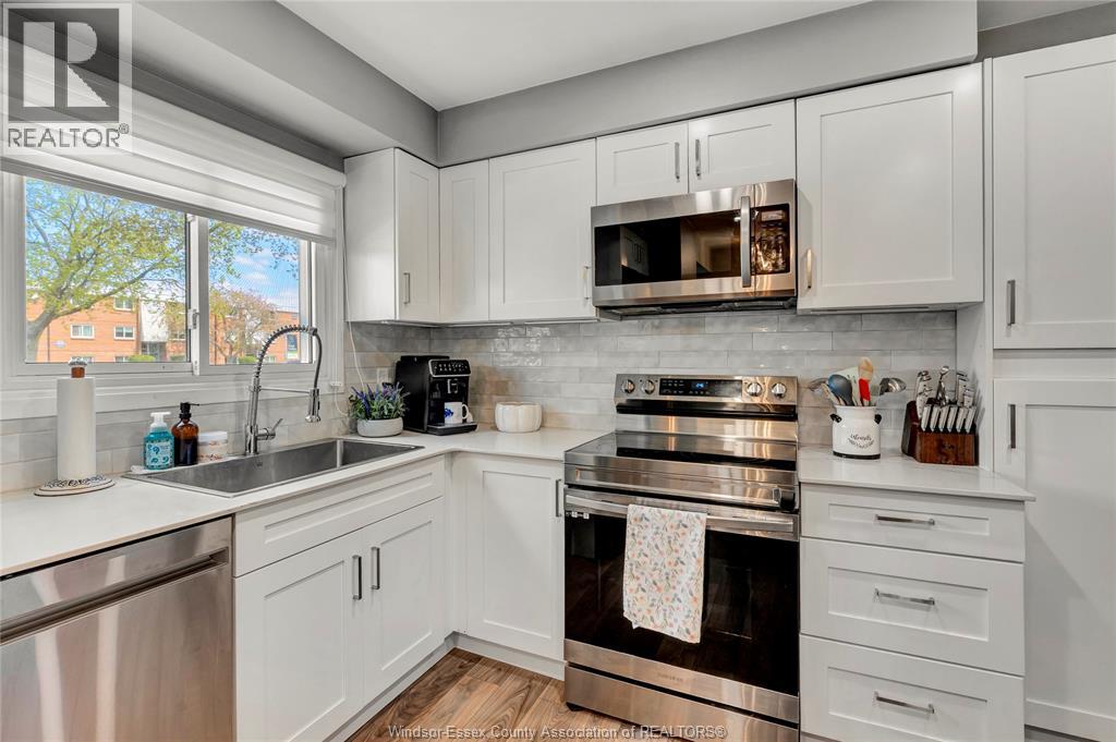 2739 MEADOWBROOK LANE, Windsor, Ontario, N8T2Y6 — Photo 6