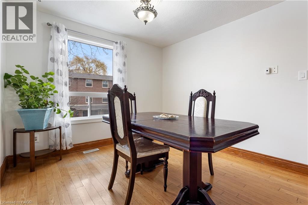 7 EDEN PARK Drive - 13