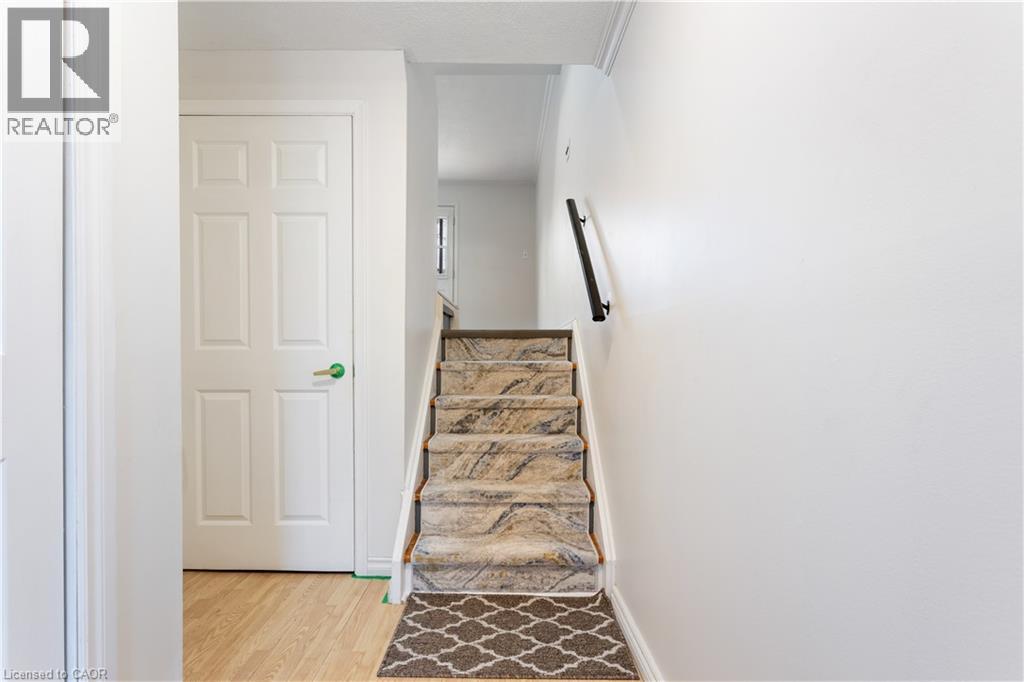 7 EDEN PARK Drive - 4