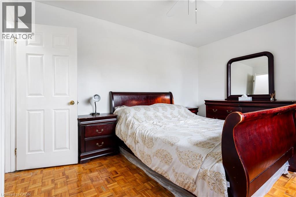 7 EDEN PARK Drive - 9
