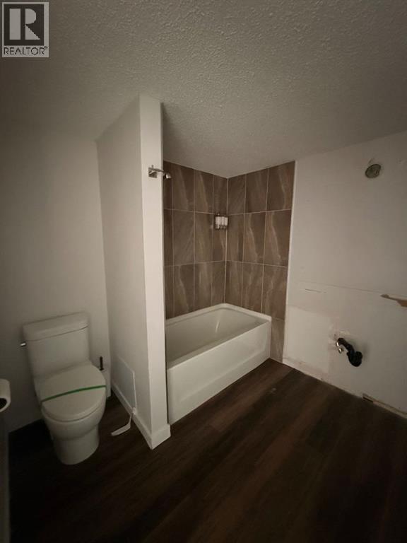 111 Charles Avenue, Fort McMurray