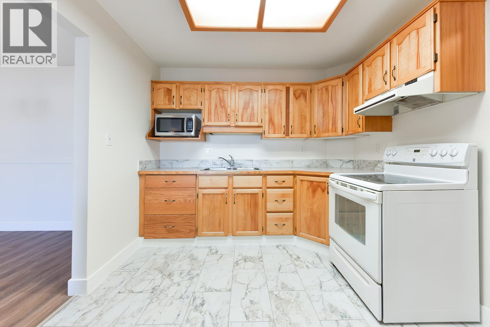 374 Winnipeg Street Unit# 407, Penticton