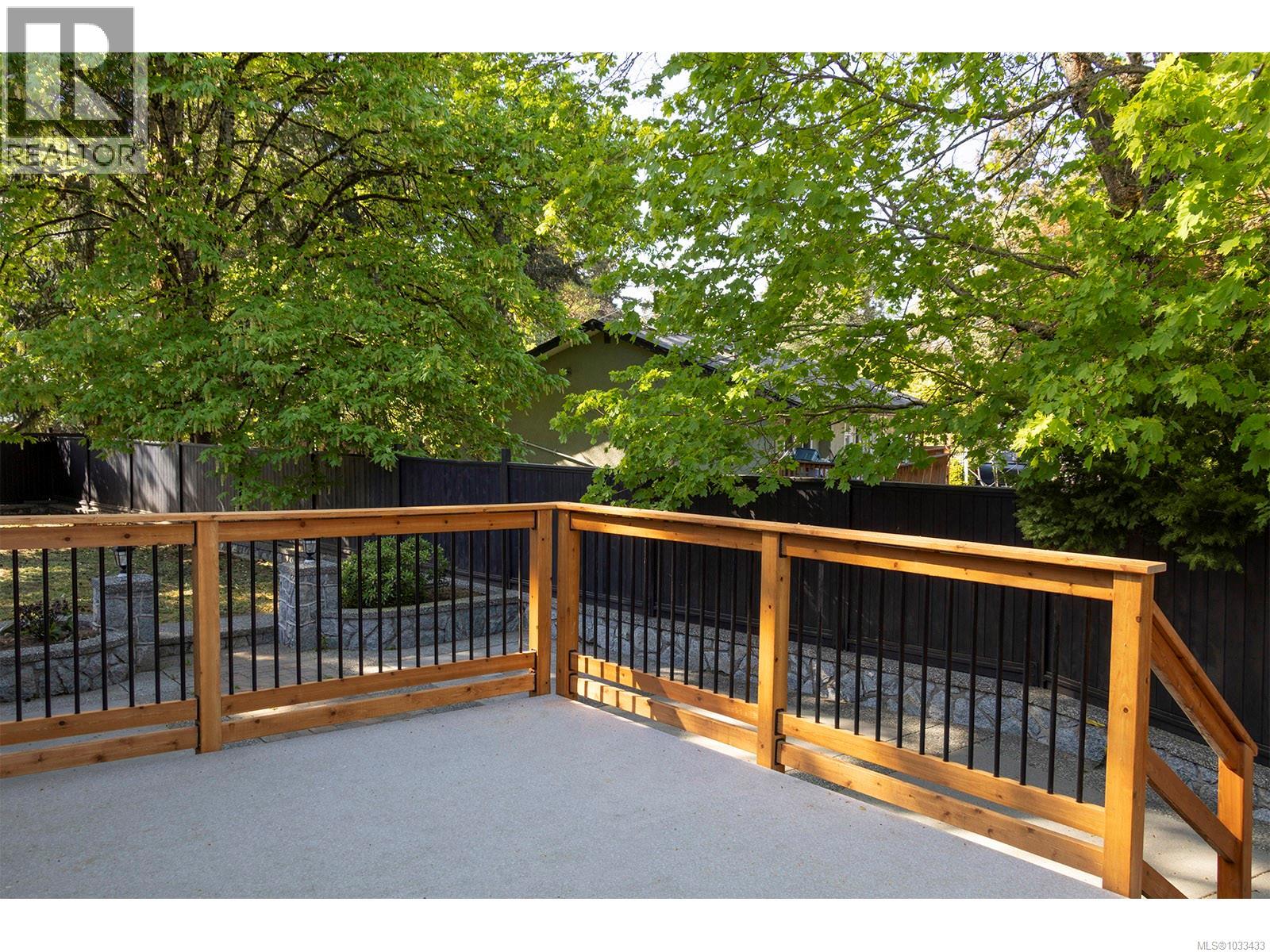 598 Cedarcrest Dr - 12