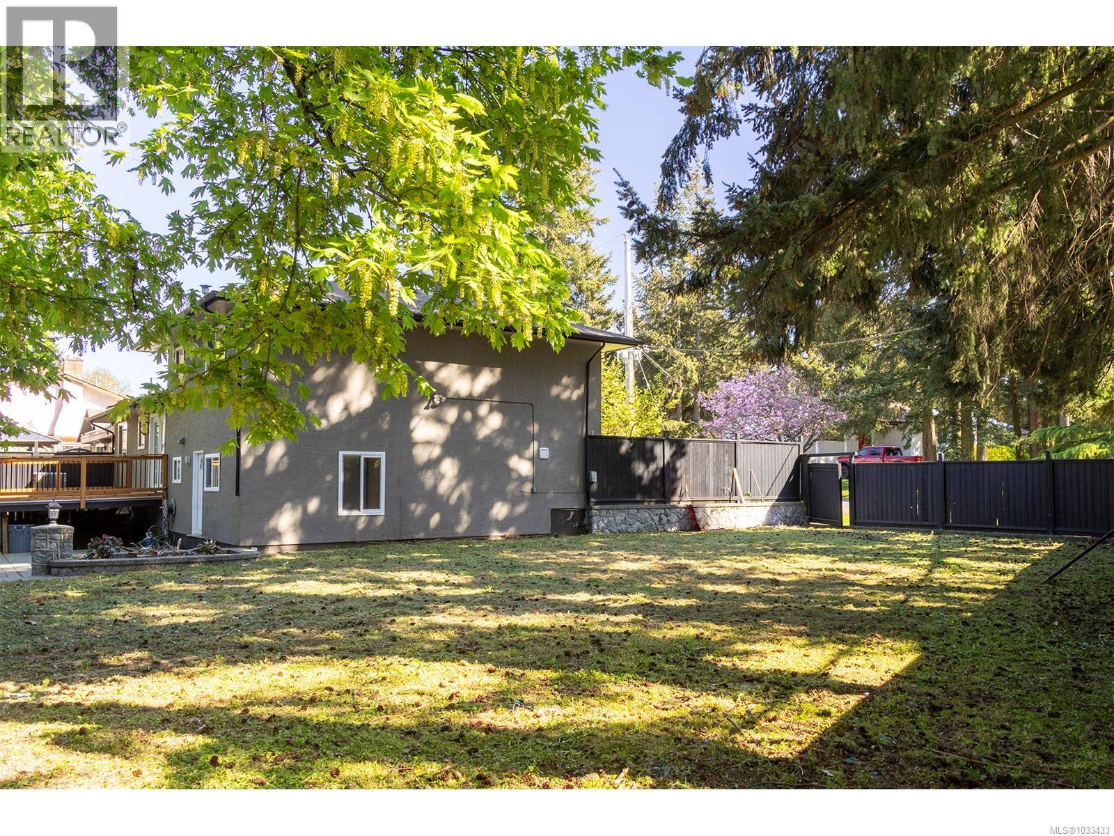 598 Cedarcrest Dr - Image 2