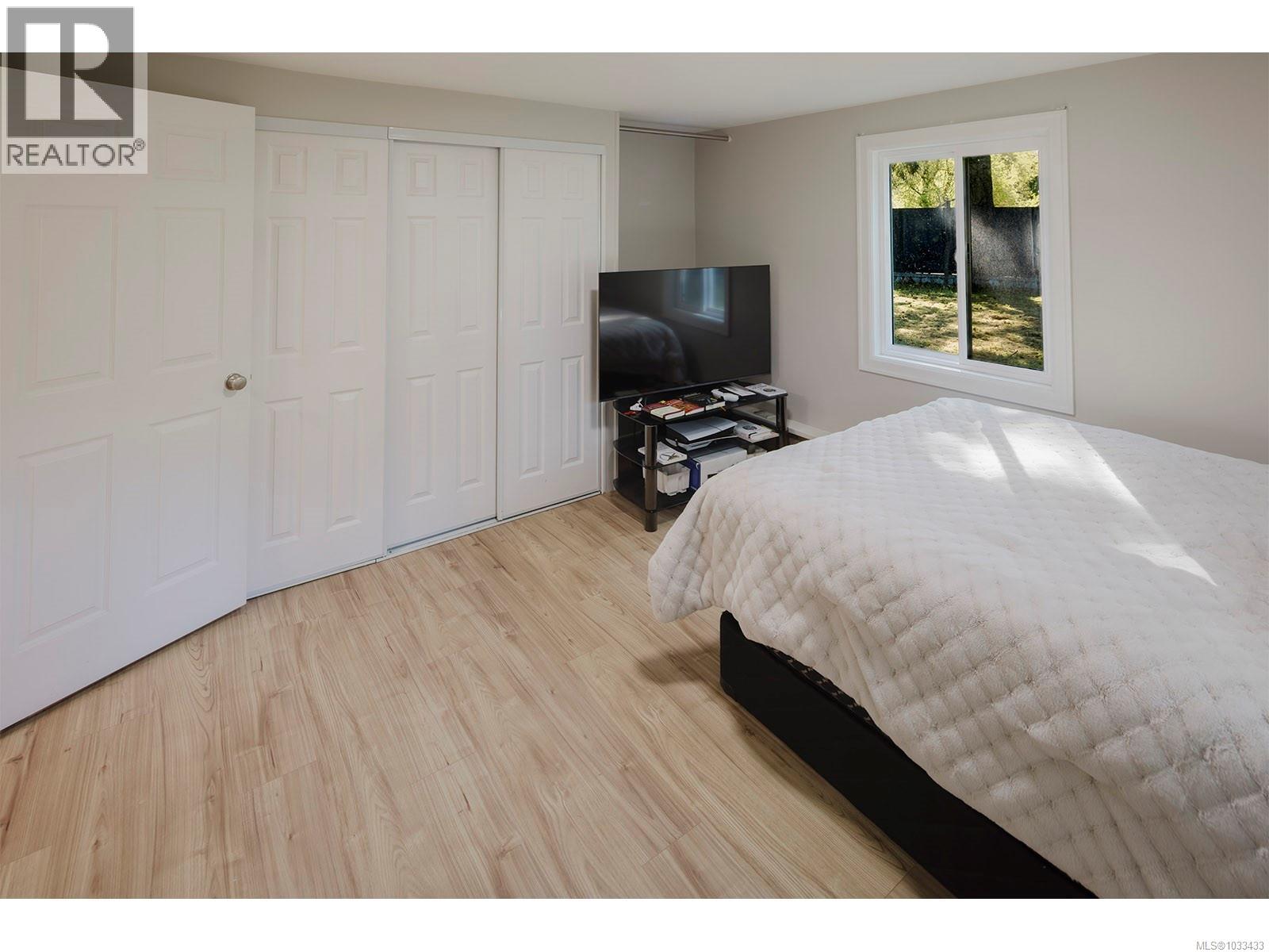 598 Cedarcrest Dr - 35