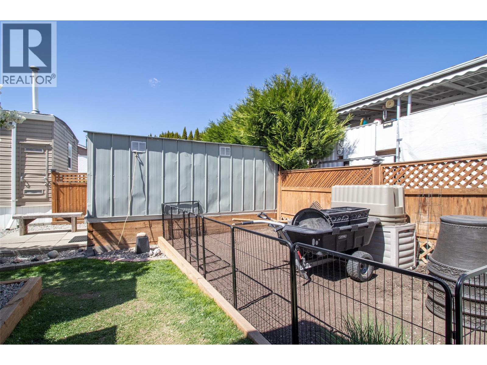 #167 1880 Old Boucherie Road - 28