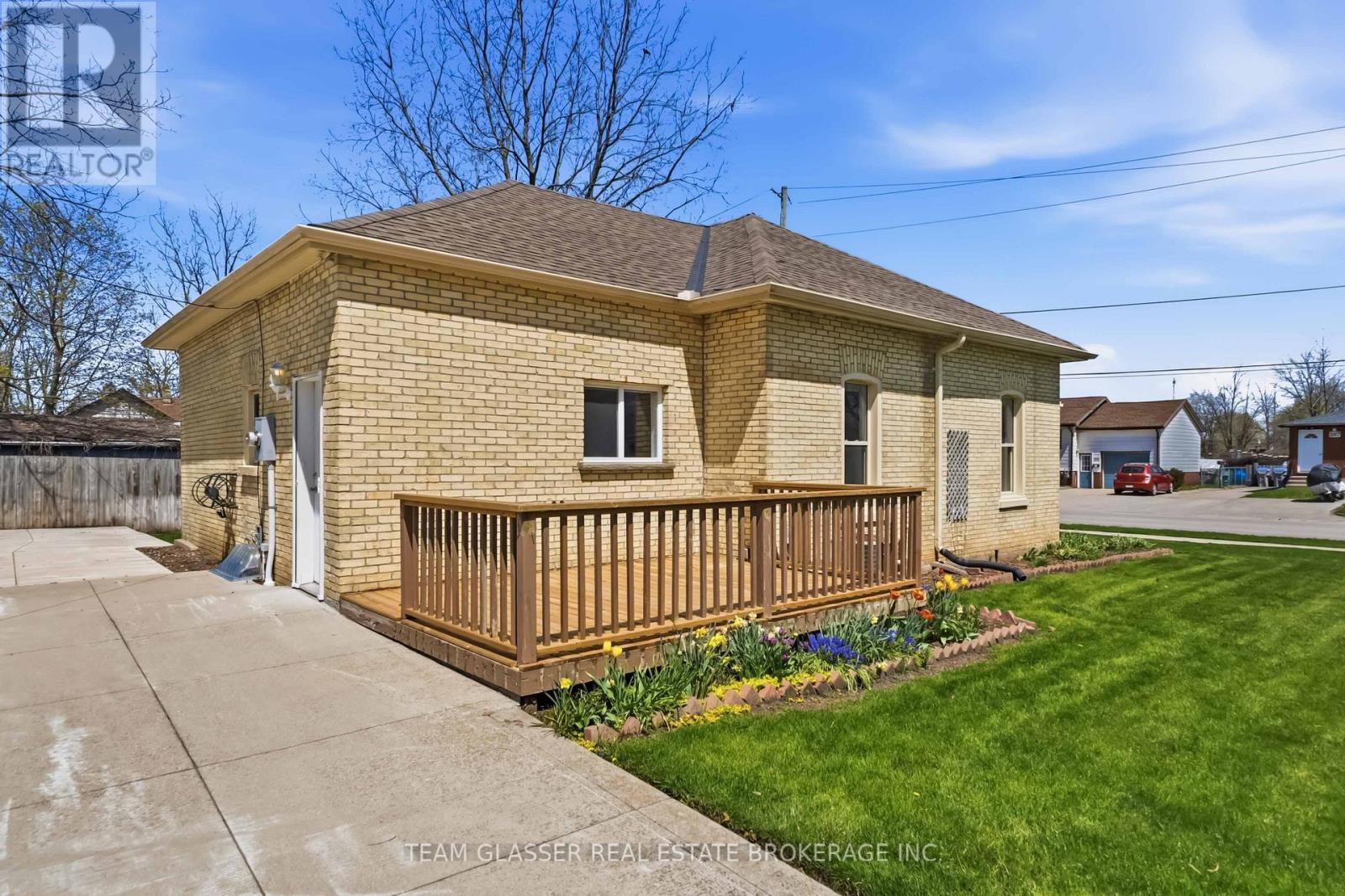 208 ELLOR STREET - 27