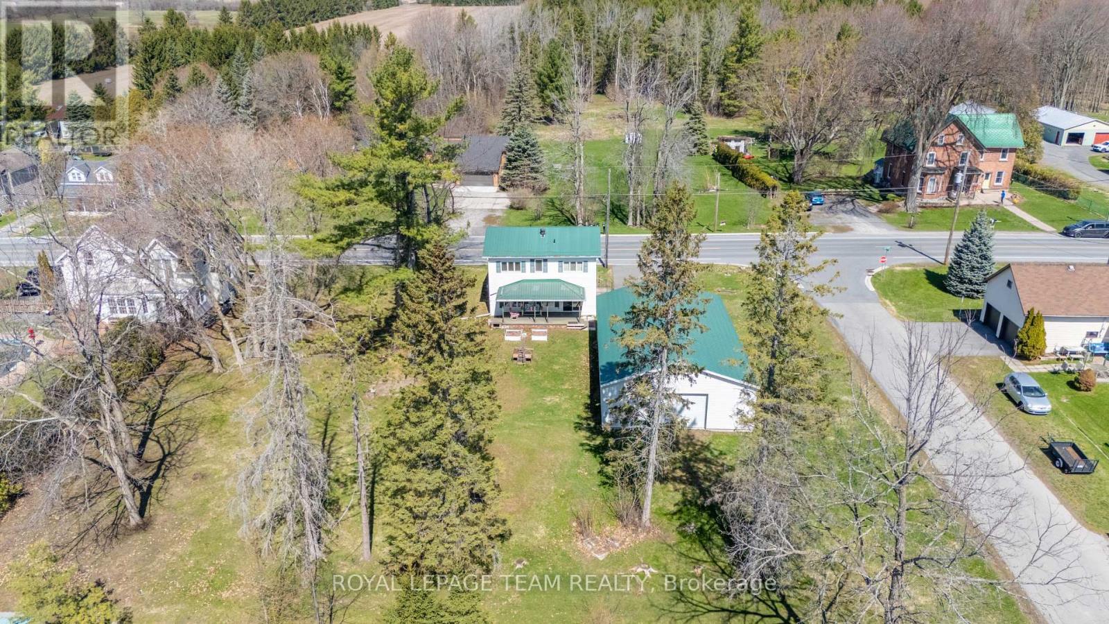 12106 LAKESHORE DRIVE - 40