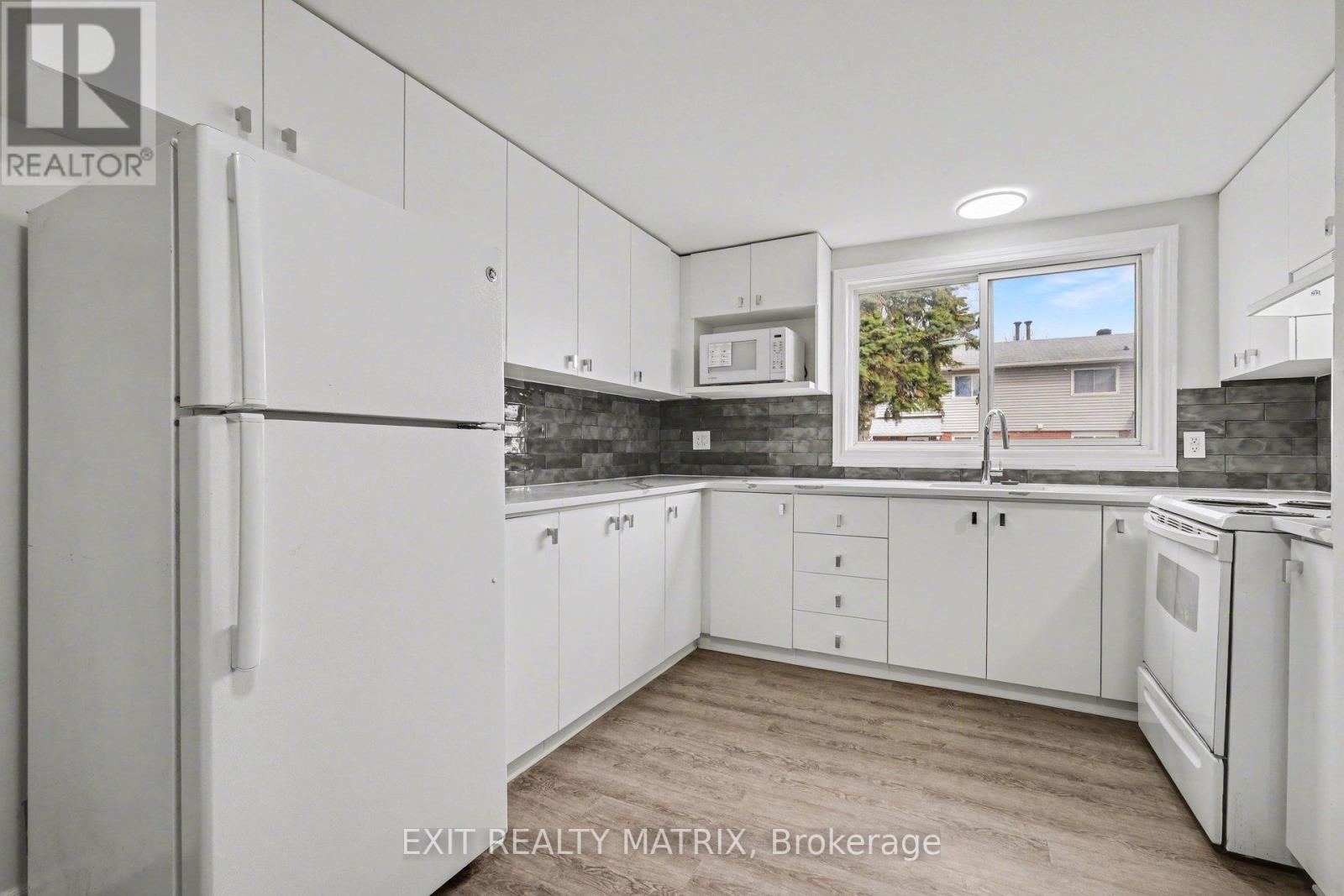 #B 1468 HEATHERINGTON ROAD - 12