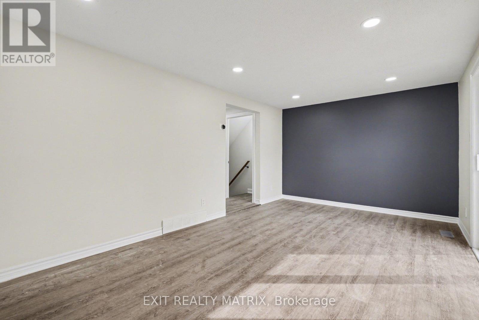 #B 1468 HEATHERINGTON ROAD - 8