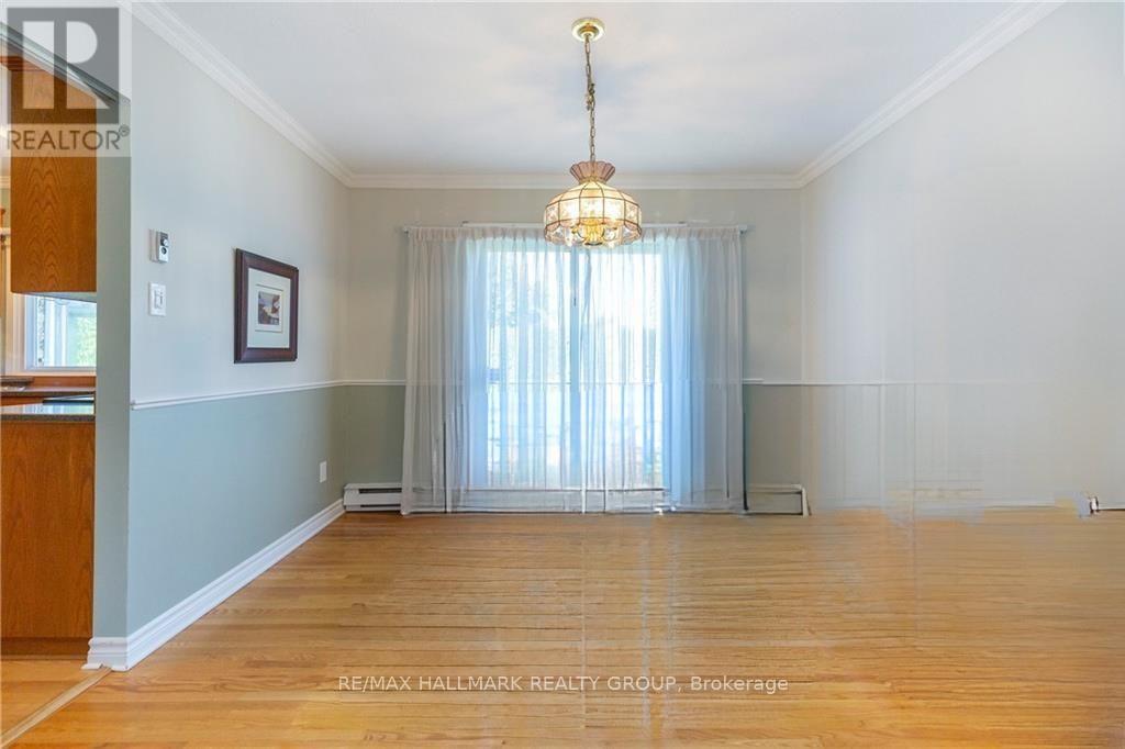 3 Bed, 3 Bath House for Rent in Ottawa – 11 JERRILYNN CRESCENT, Ottawa – MLS# X13058564 - Image 9
