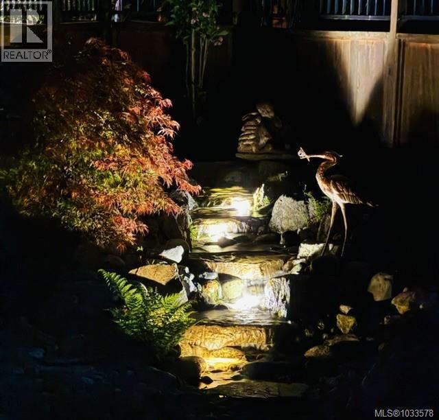 1660 Hampshire Rd, Oak Bay