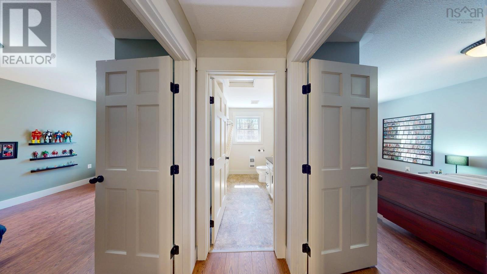 Property 25 of 49 of 489 Alexander Mackenzie Road