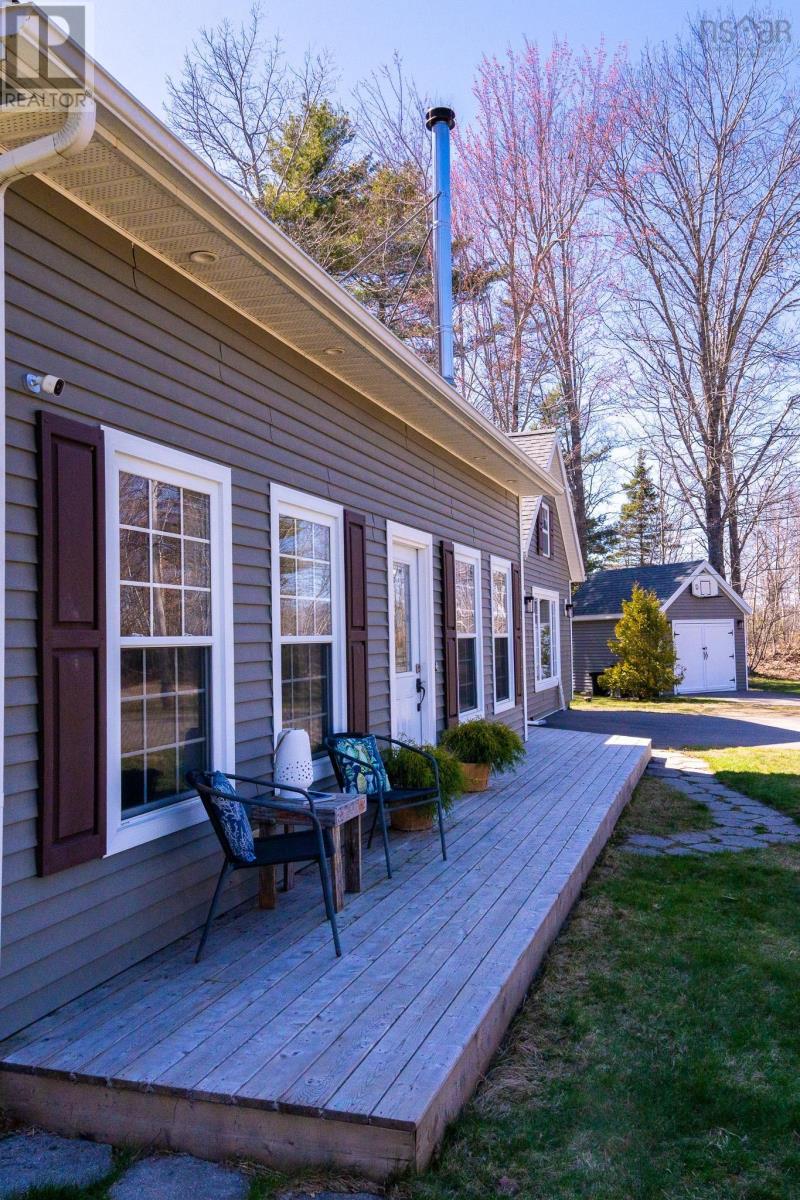 Property 40 of 49 of 489 Alexander Mackenzie Road