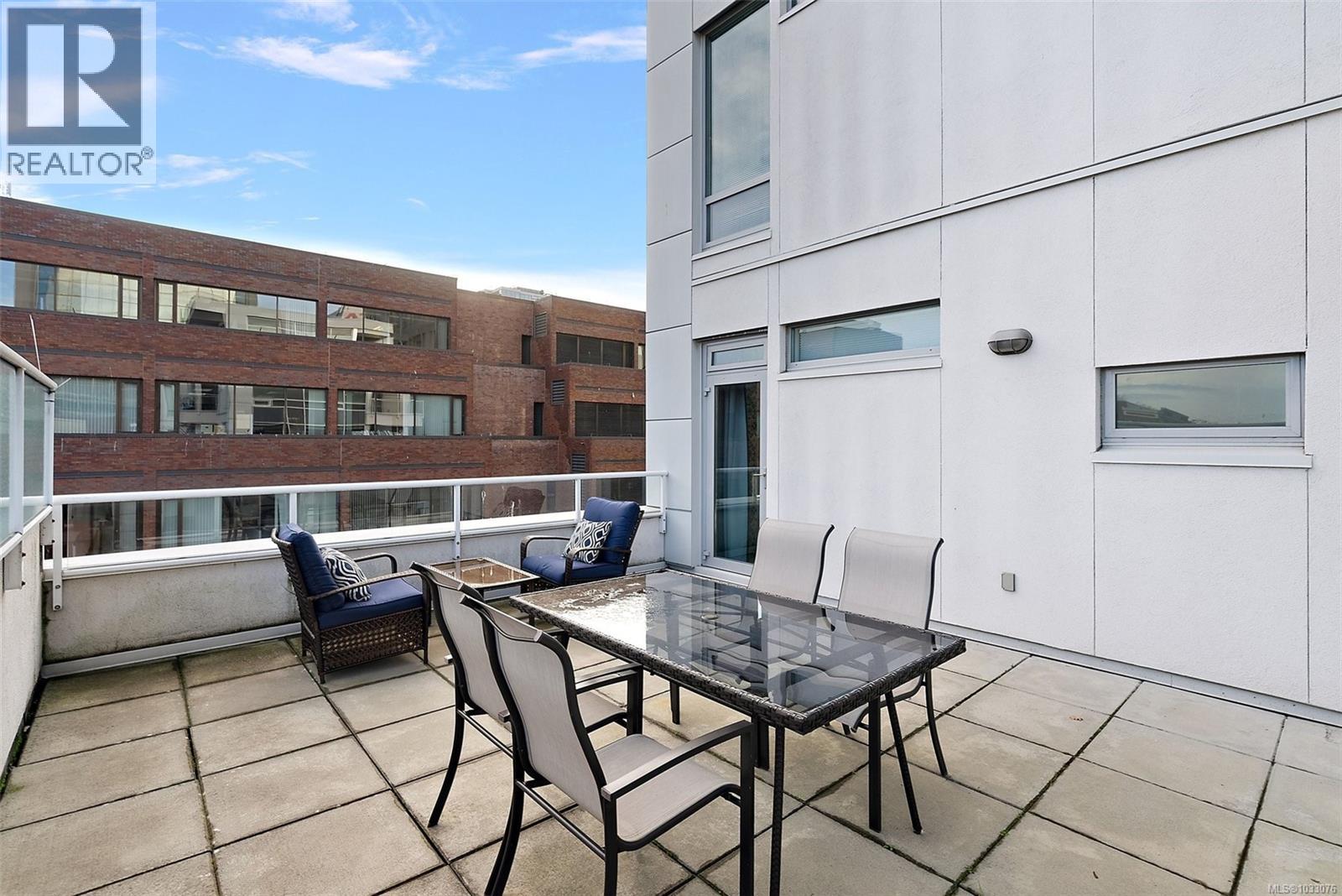 Outdoor patio