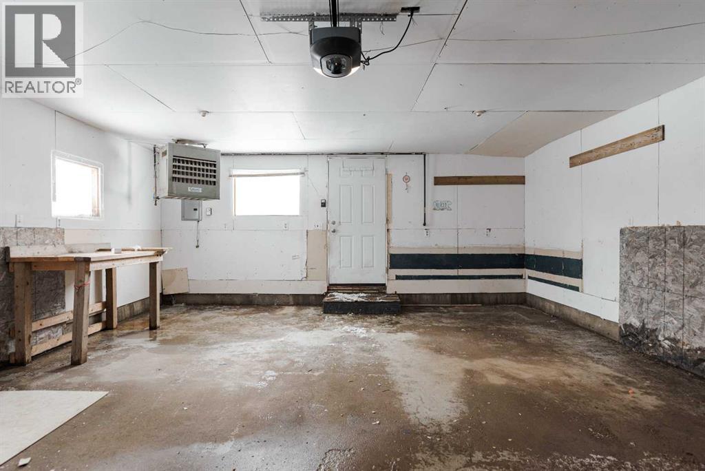 132 Signal Road, Fort McMurray
