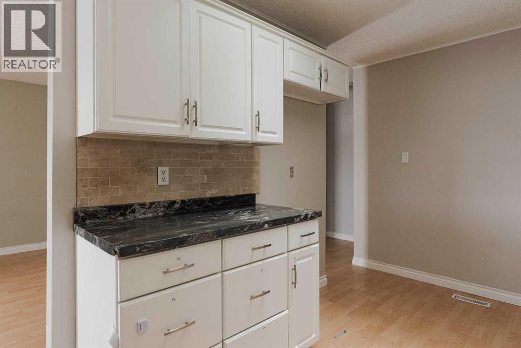 132 Signal Road, Fort McMurray