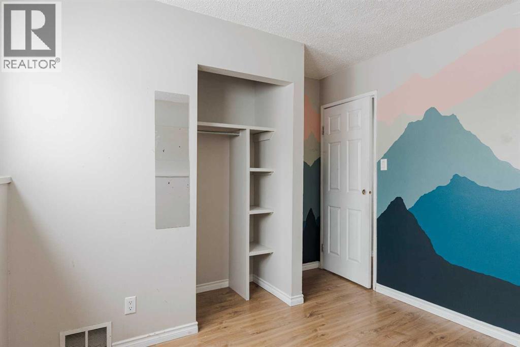 132 Signal Road, Fort McMurray