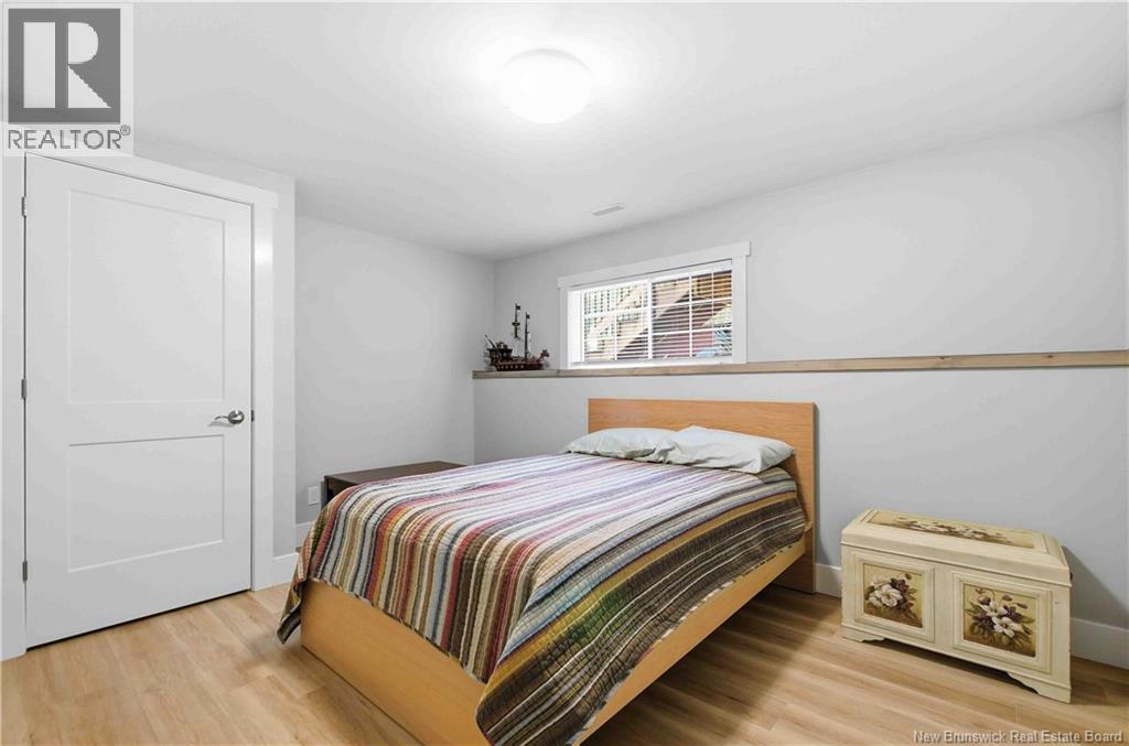 24 Sandlewood Lane - 32