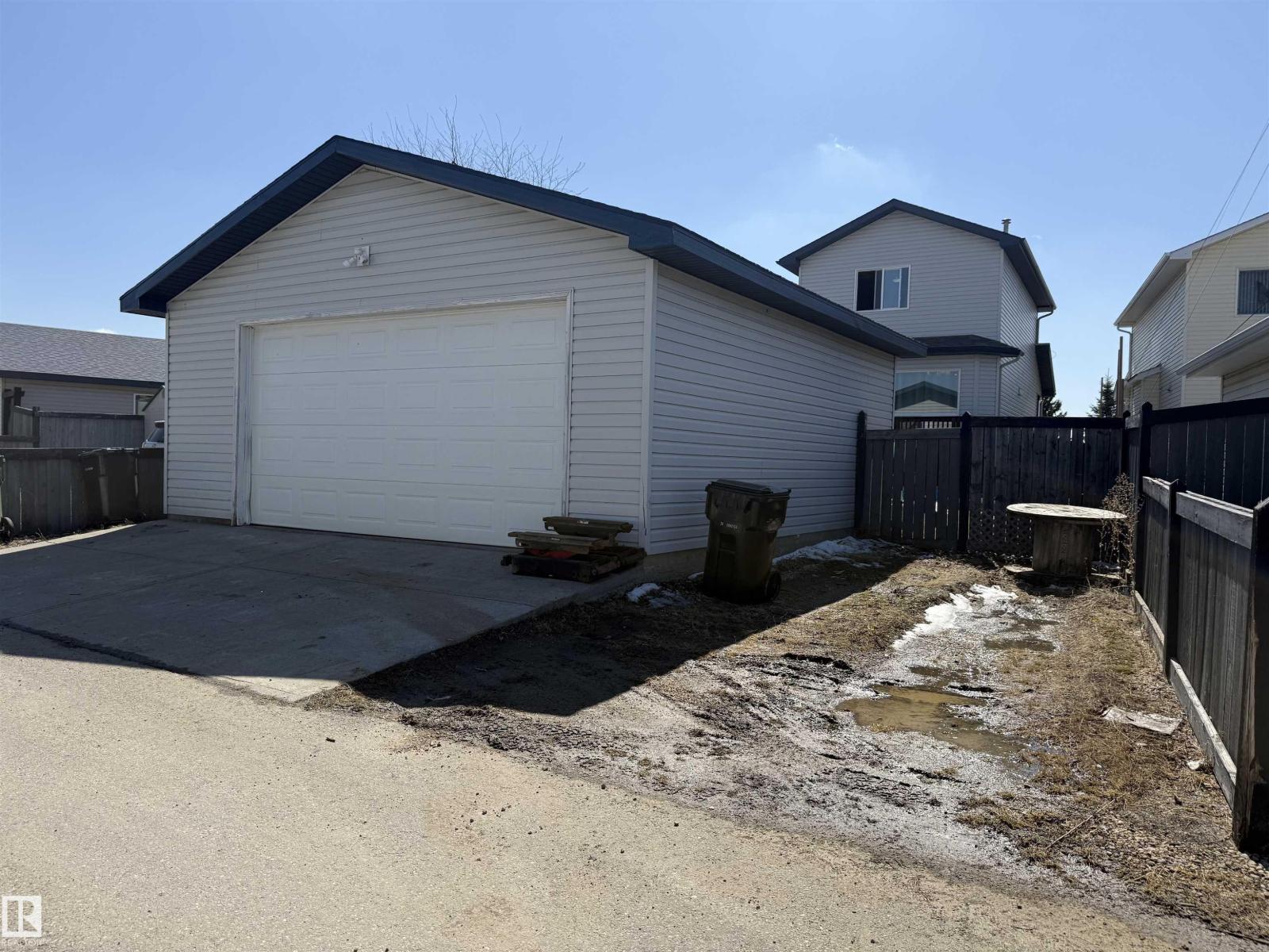 73 BIRCHMONT DR, Leduc