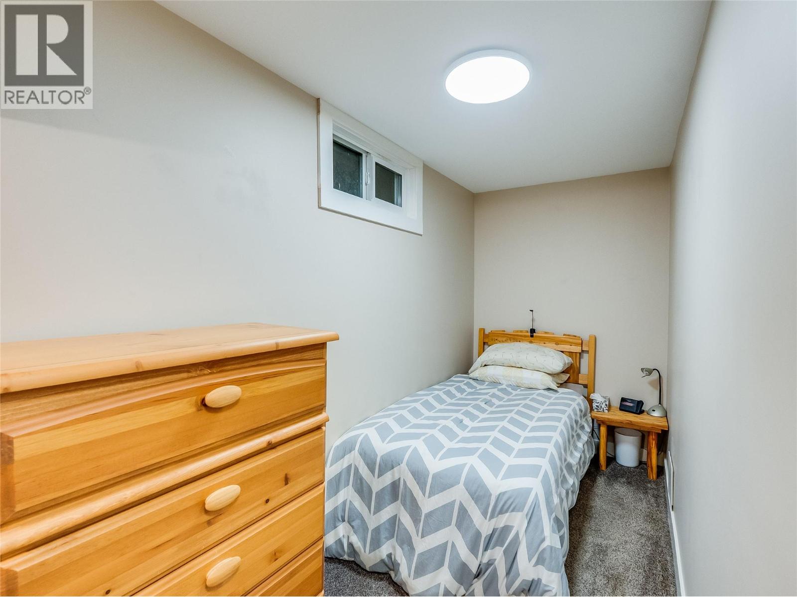 221 Pinewood Drive - 44