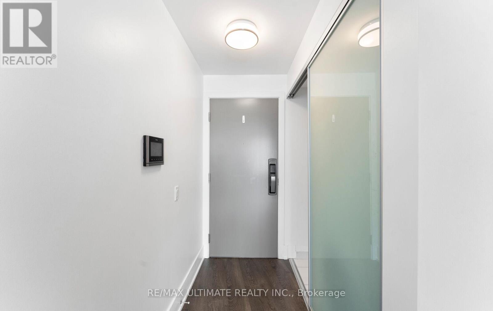 #3612 10 YORK STREET - 7