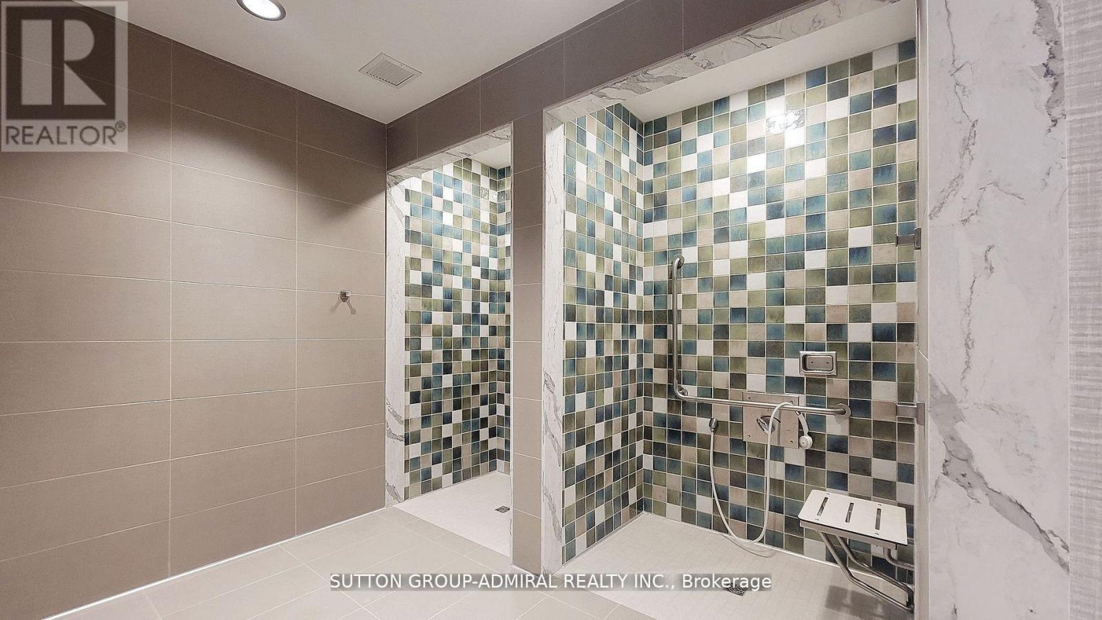 #1103 20 GATINEAU DRIVE - 31