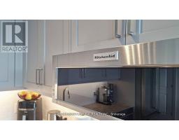 1103 - 20 Gatineau Drive, Vaughan, ON L4J0L3 Photo 17