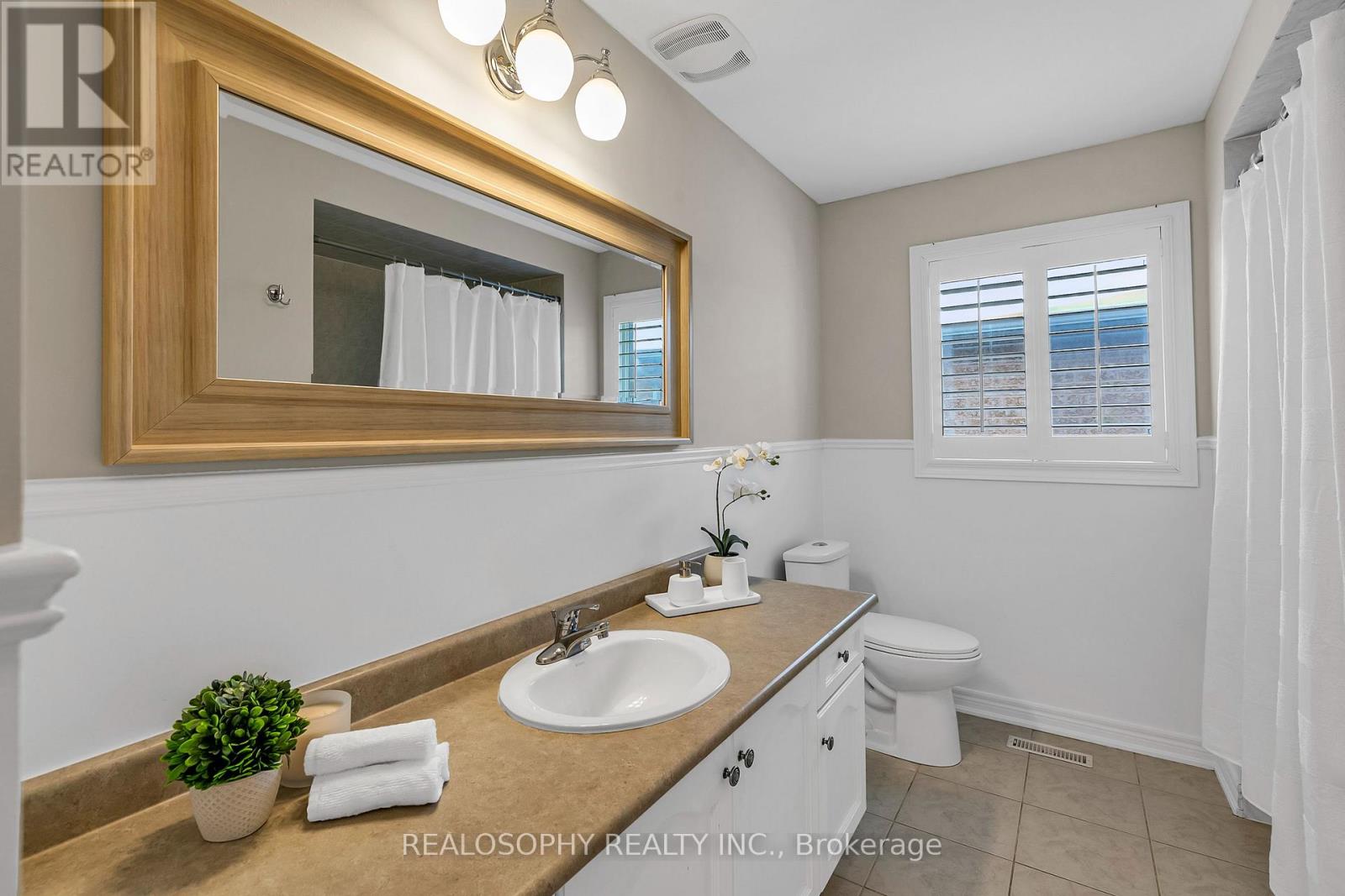 284 BILBROUGH STREET - 22