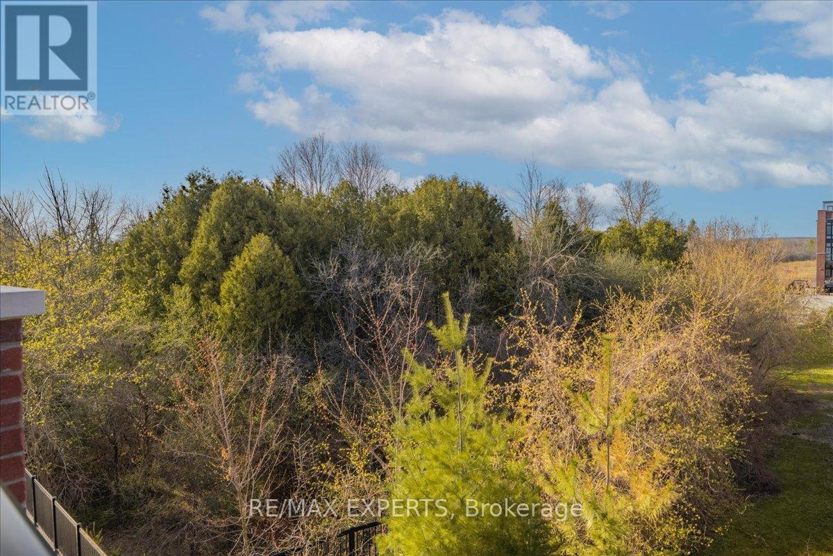 #304 2 LINSMORE PLACE - 22
