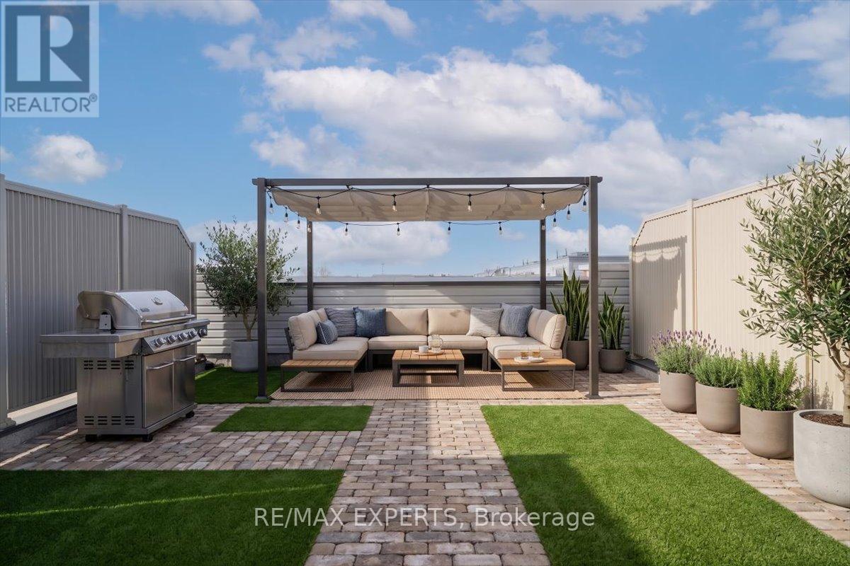 #304 2 LINSMORE PLACE - 9
