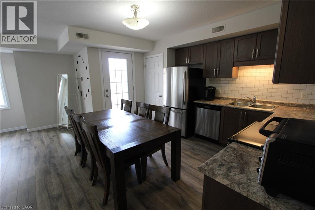 255 MAITLAND Street Unit# 3E, Kitchener, Ontario, N2R1Z2 — Photo 18