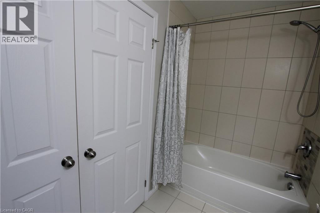 255 MAITLAND Street Unit# 3E, Kitchener, Ontario, N2R1Z2 — Photo 31