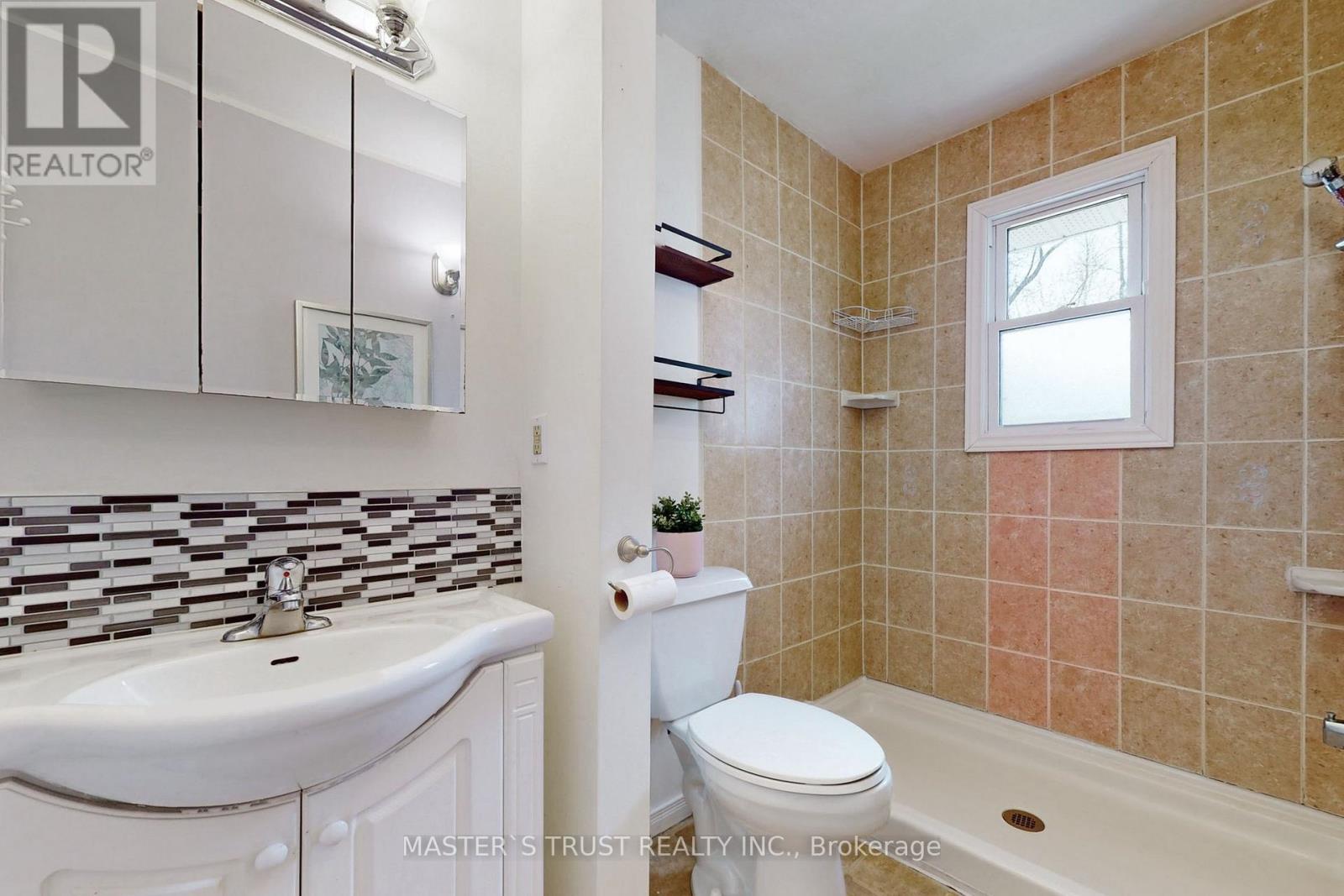 3965 HILLTOP ROAD - 33