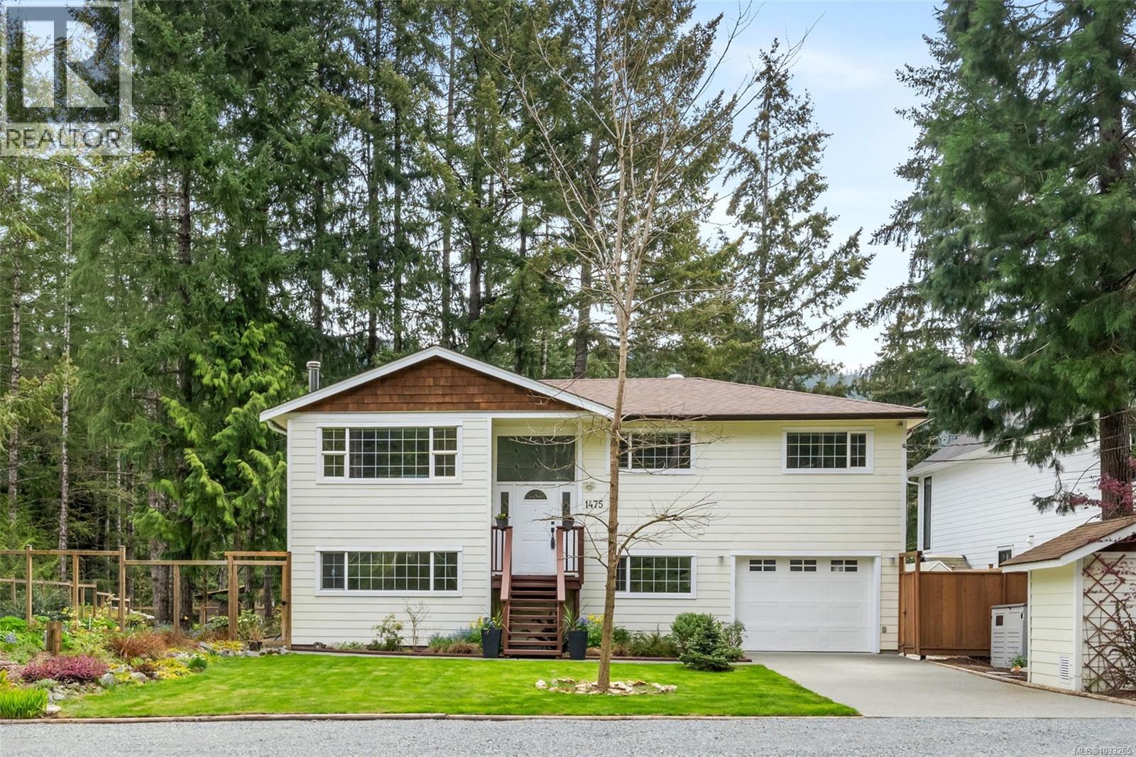 1475 Tharratt Rd - 1