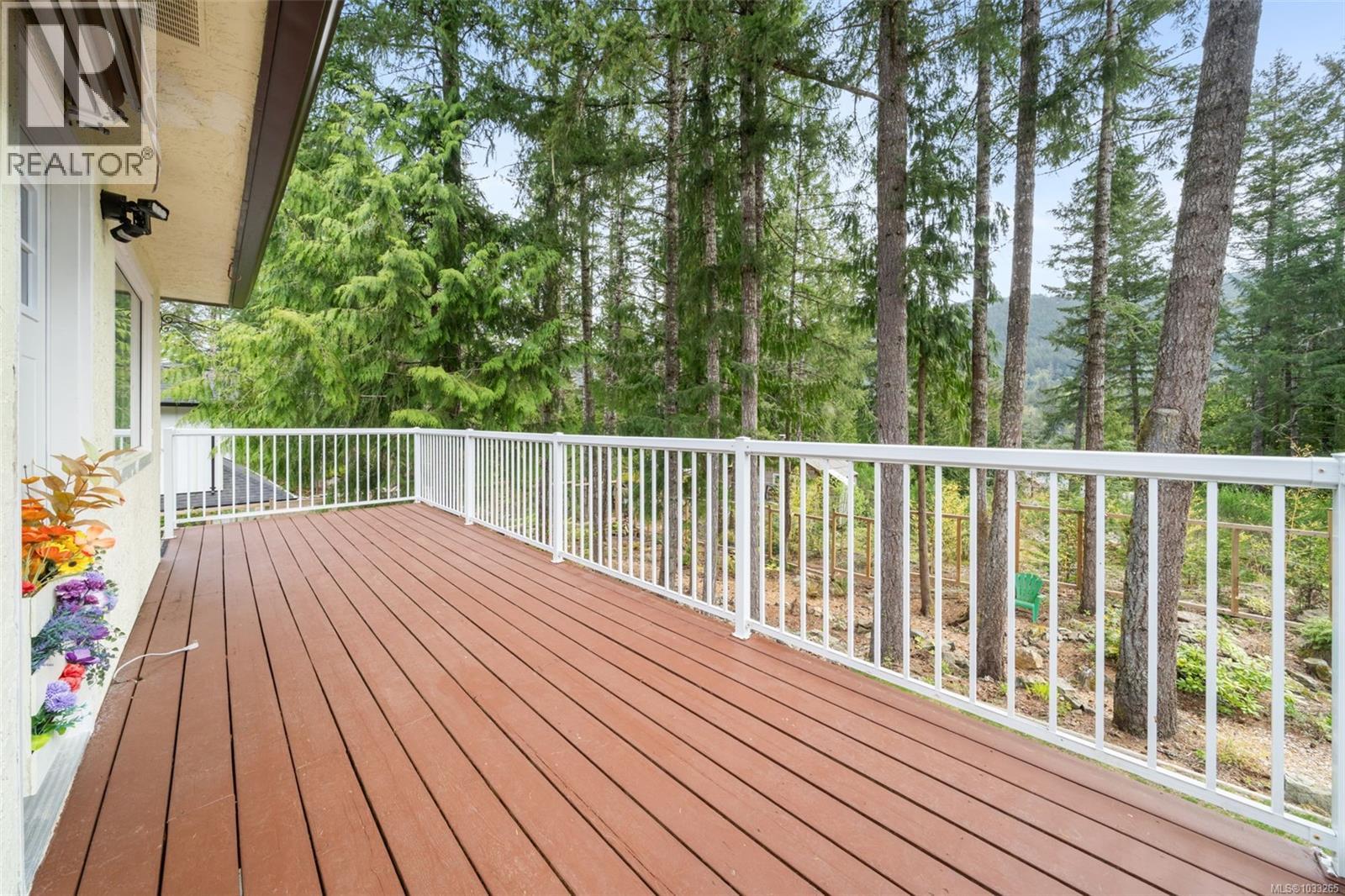 1475 Tharratt Rd - 23