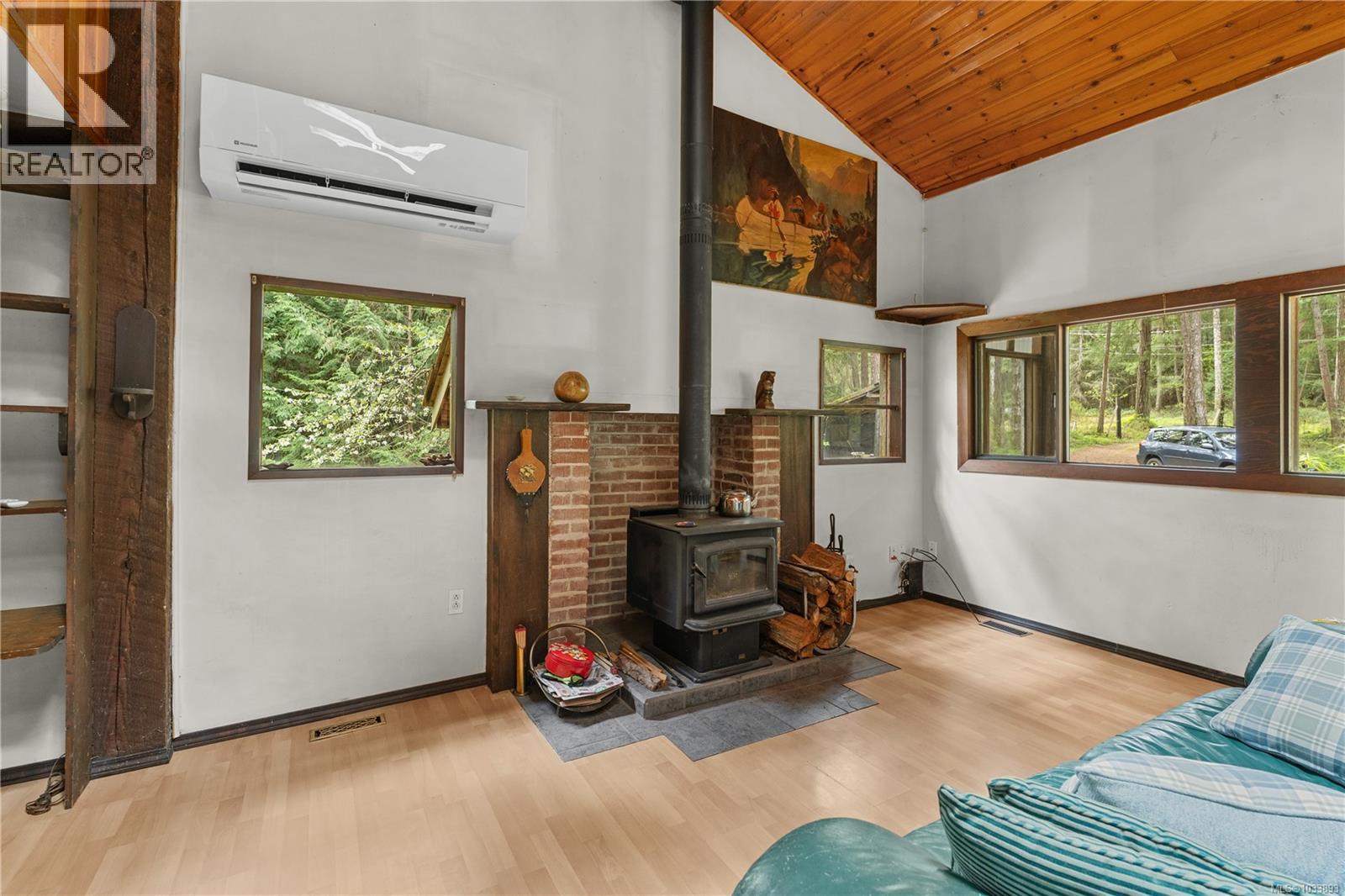 1270 North Rd - 10