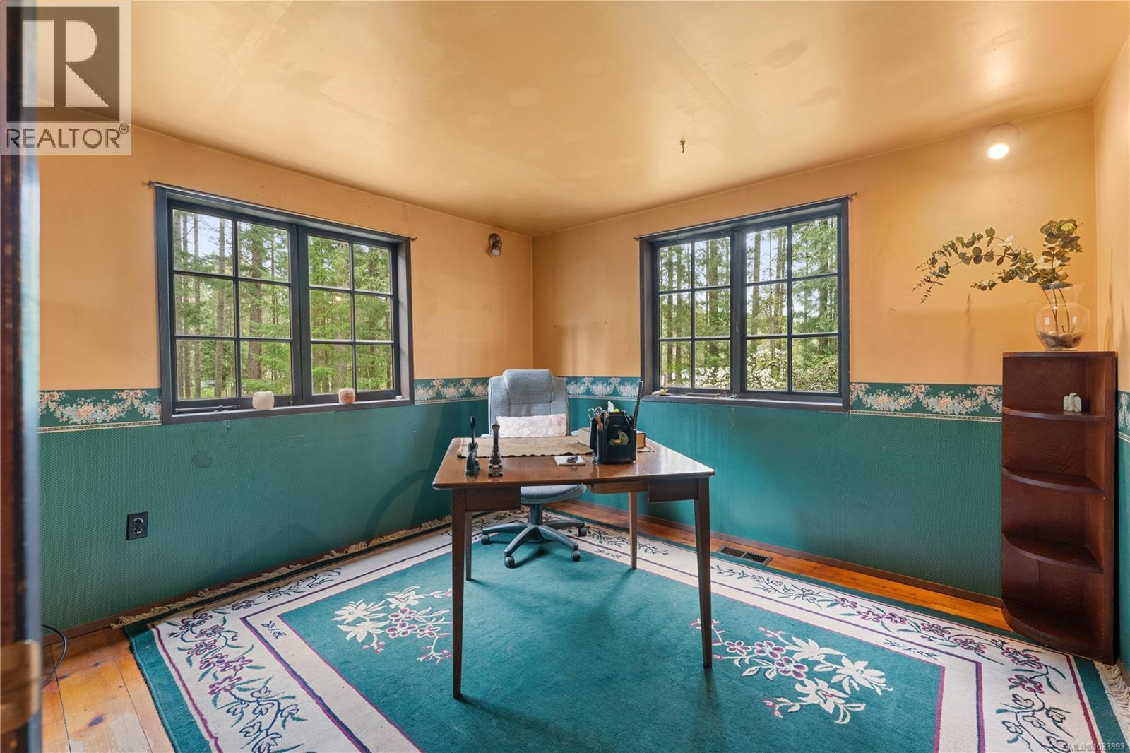 1270 North Rd - 12