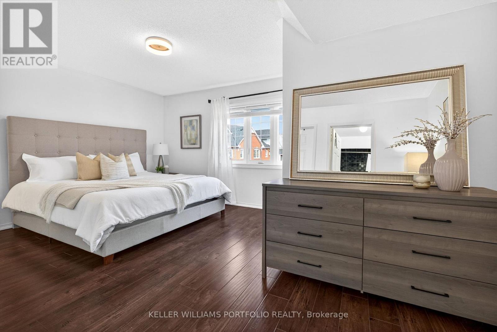 #25 1575 SOUTH PARADE COURT - 19